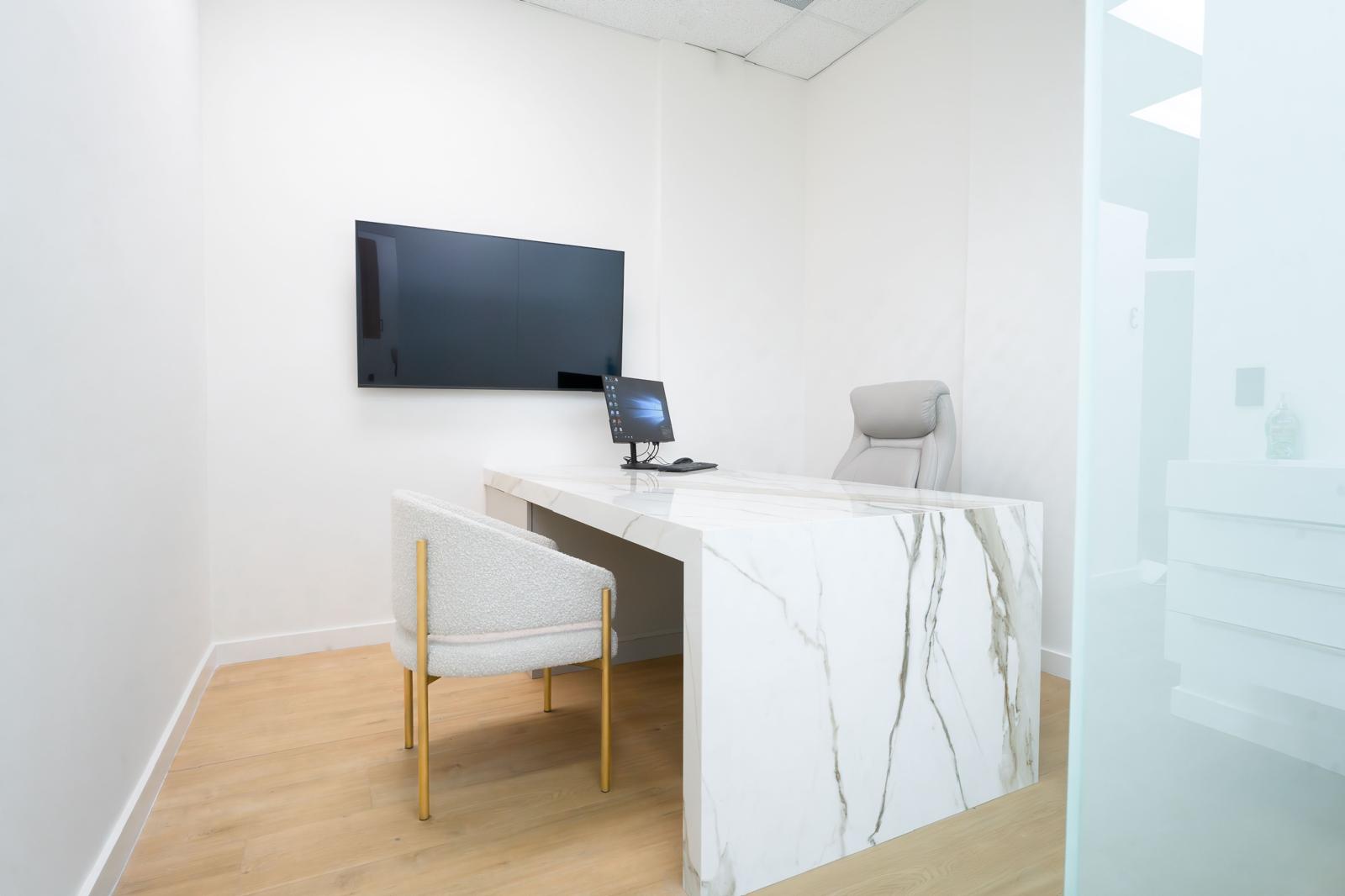 The consultation room at Royalty Dental in Lake Balboa